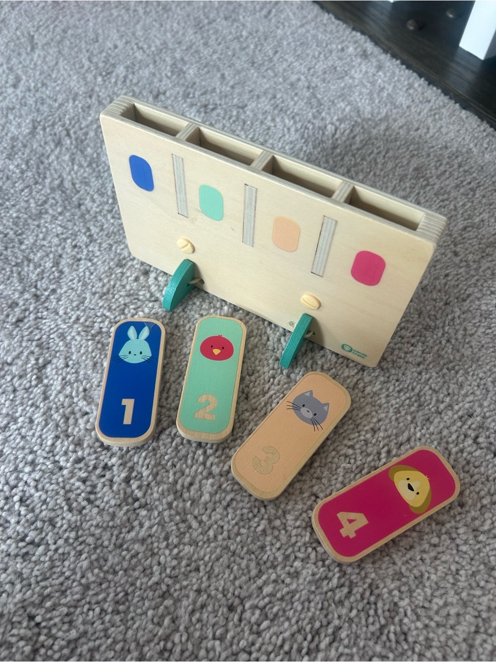 Peek-A-Boo Base animal puzzle toy from the KiwiCo Panda Crate - Picture 1 of 3